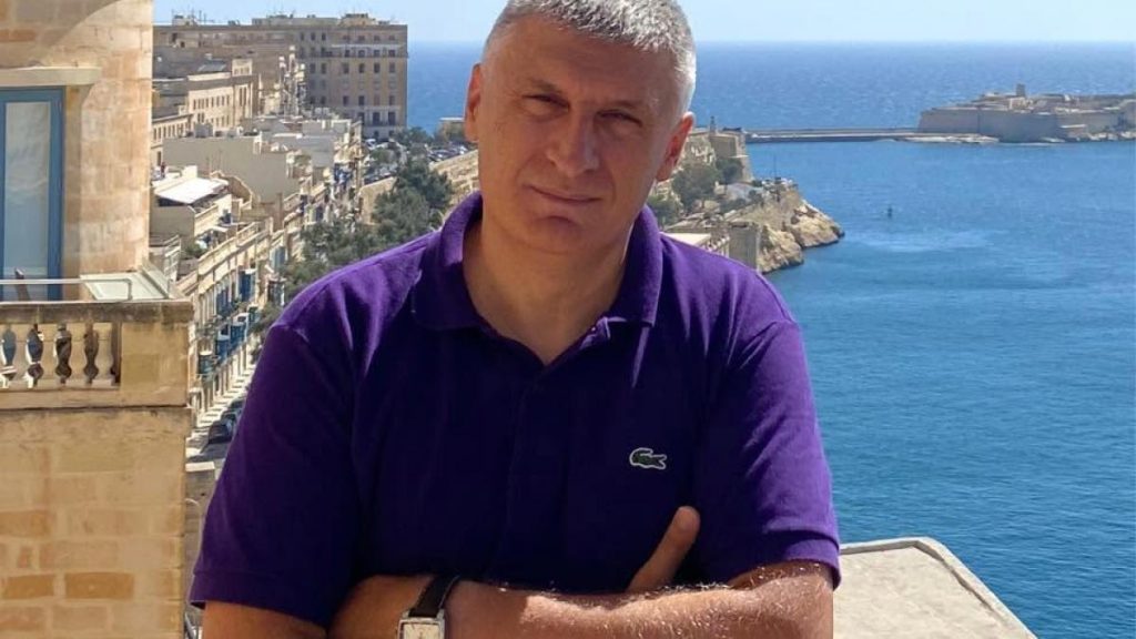 Fost consilier prezidențial, investigat de DIICOT după ce fosta parteneră a adus acuzații grave… Fost consilier prezidential investigat de DIICOT dupa ce fosta partenera a adus acuzatii grave