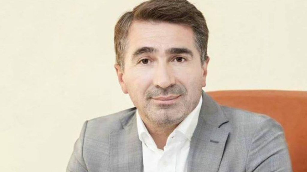 Poliția Română respinge acuzațiile lui Ghinea: Extrădarea lui Arsene a fost împiedicată de instanță… Politia Romana respinge acuzatiile lui Ghinea Extradarea lui Arsene a fost impiedicata de instanta