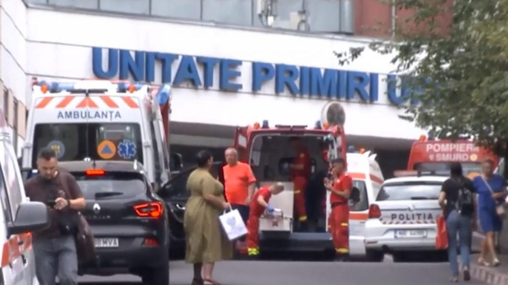 Un medic a fost descoperit mort la Spitalul Universitar din Bucuresti Se pare ca s ar fi aruncat de la etaj