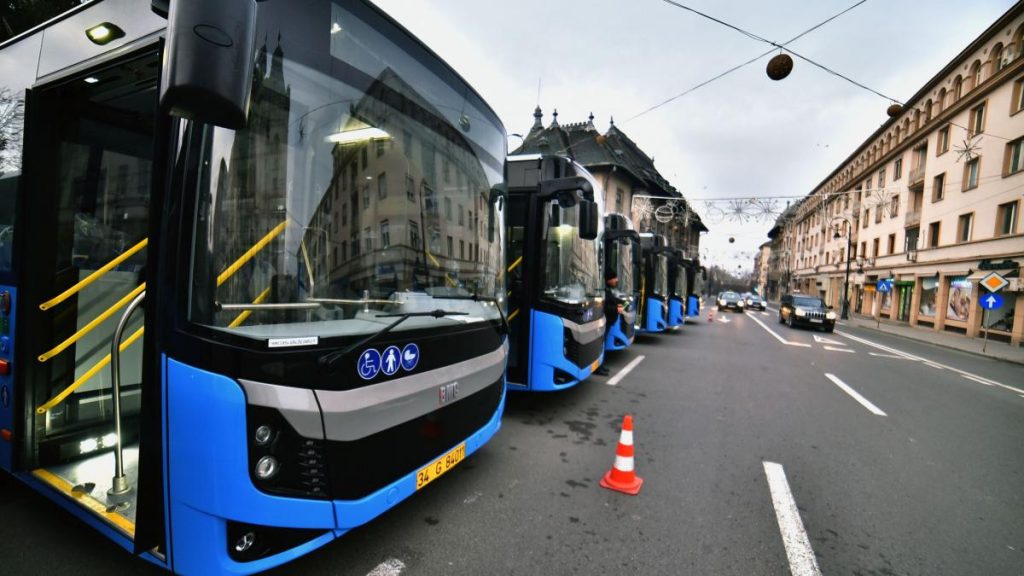 Un oraș din România implementează transportul public gratuit în fiecare vineri. Când va începe această măsură? Un oras din Romania implementeaza transportul public gratuit in fiecare vineri Cand va incepe aceasta masura