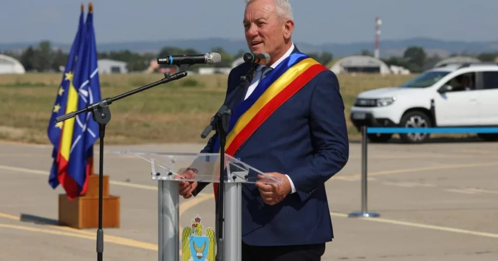 Constantin Toma: PSD ar trebui să voteze Guvernul Mureșan, este un tip valabil Constantin Toma: PSD ar trebui să voteze Guvernul Mureșan, este un tip valabil