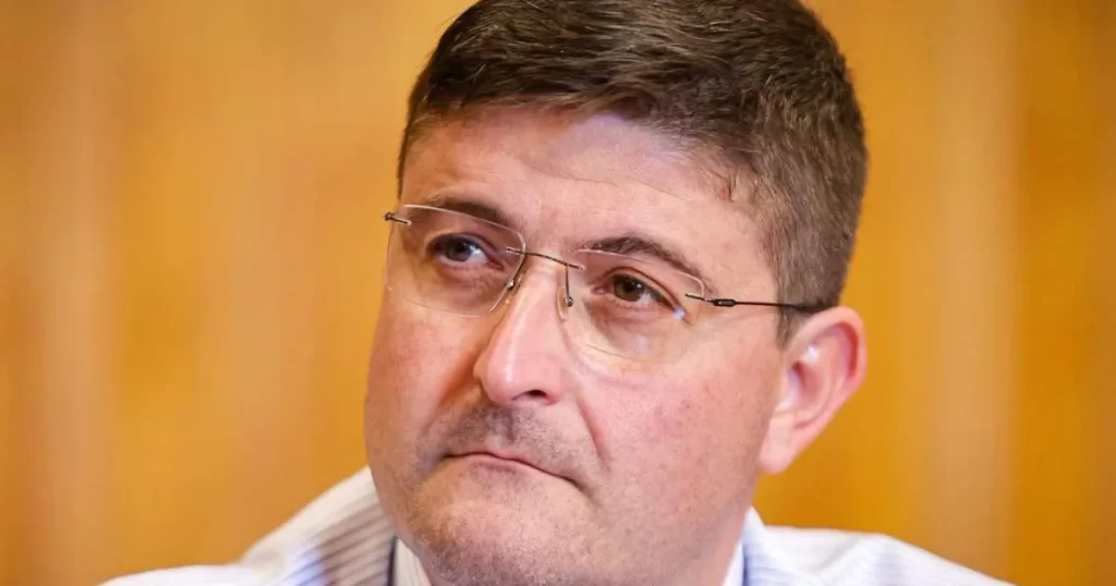 Deputat USR, plângere penală împotriva lui Grindeanu și Simion, după scandalul Guilfoyle