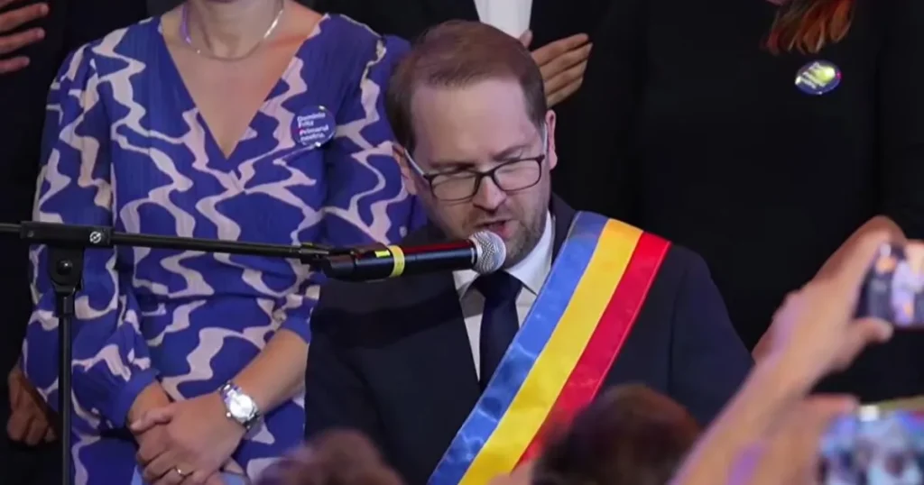 Dominic Fritz, reuniune de adio la Timișoara cu liderii USR; discurs și orgă Dominic Fritz, reuniune de adio la Timișoara cu liderii USR; discurs și orgă