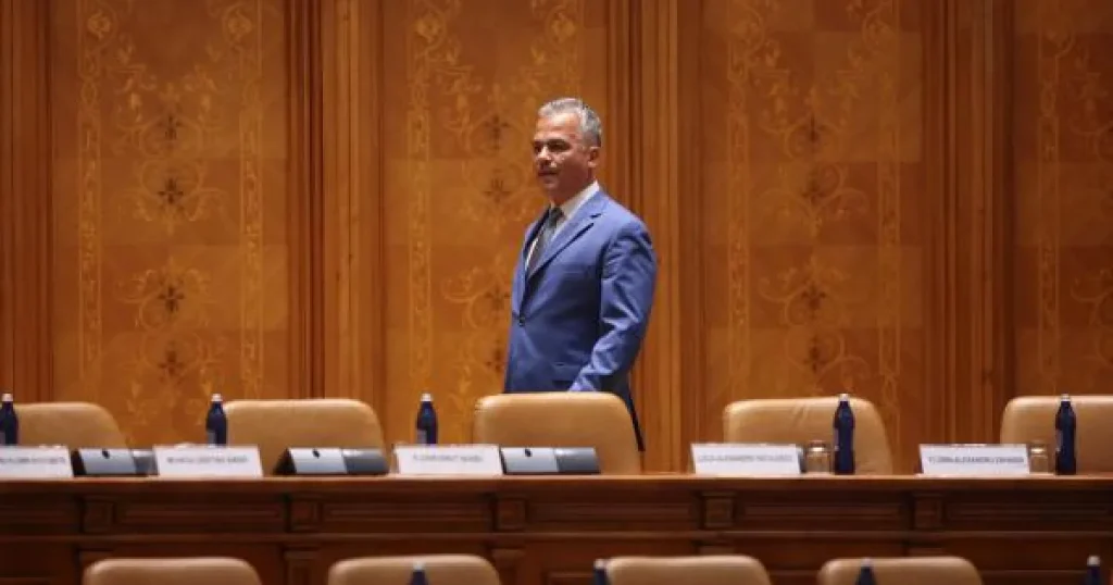 Grindeanu promite că nu va rupe dialogul cu PNL și USR dacă devine premier