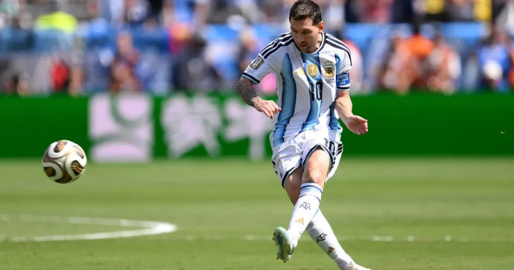 Messi revine la naționala Argentinei pentru meciul de adio. Data partidei Messi revine la naționala Argentinei pentru meciul de adio. Data partidei
