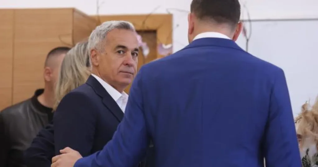 Nicușor Dan a semnat decretul: Mureșan are 10 zile pentru program și miniștri
