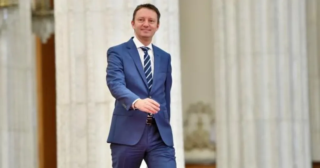 Sondaj: Cum ar vota românii la alegeri anticipate. Cine e vinovat de criza politică Sondaj: Cum ar vota românii la alegeri anticipate. Cine e vinovat de criza politică