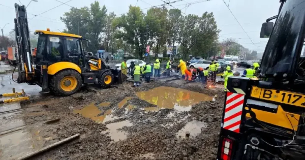 Apa din Curtea de Argeș și comunele limitrofe, din nou potabilă după aproape un an Apa din Curtea de Argeș și comunele limitrofe, din nou potabilă după aproape un an