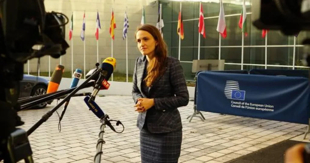 Bolojan atacă PSD: PNL refuză coaliția, dar ar vota Guvernul Niculescu