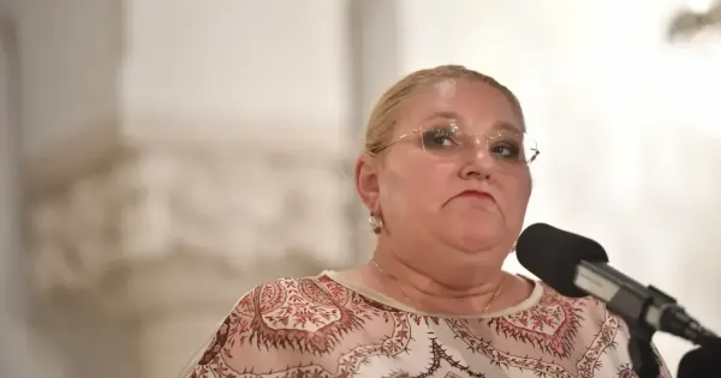 Călin Georgescu, adus încătușat la Curtea de Apel. Cine decide arestul Călin Georgescu, adus încătușat la Curtea de Apel. Cine decide arestul