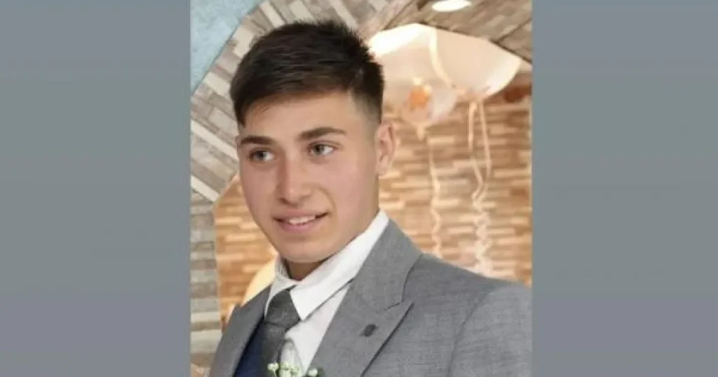 Femeie din Buzău, înșelată cu 450.000 de lei de falși actori străini Femeie din Buzău, înșelată cu 450.000 de lei de falși actori străini