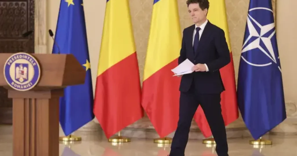 Fiul lui Tudorel Toader, arestat preventiv 30 de zile pentru viol și agresiune sexuală Fiul lui Tudorel Toader, arestat preventiv 30 de zile pentru viol și agresiune sexuală