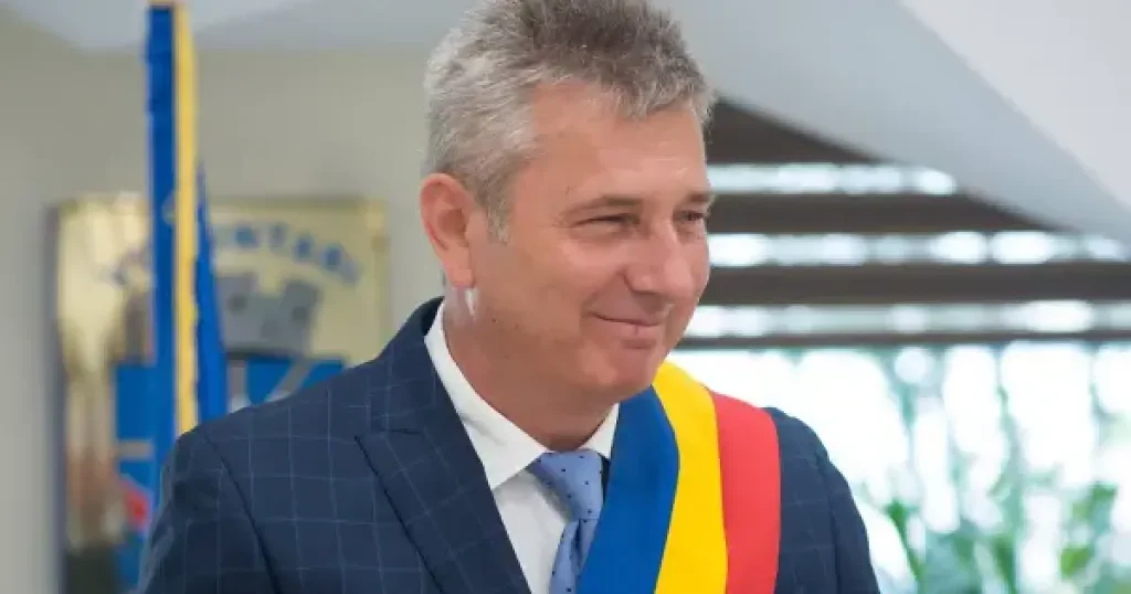 Guvernul adoptă măsuri de urgență după atacurile din școli: paznici și legi noi