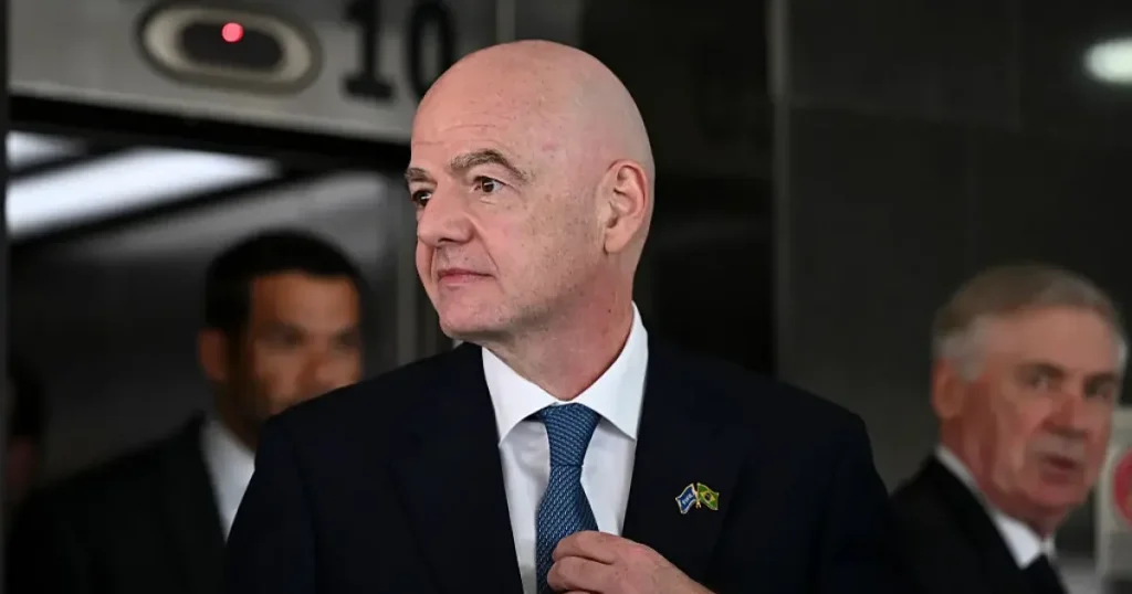 Infantino primește sprijin important în cursa pentru șefia FIFA