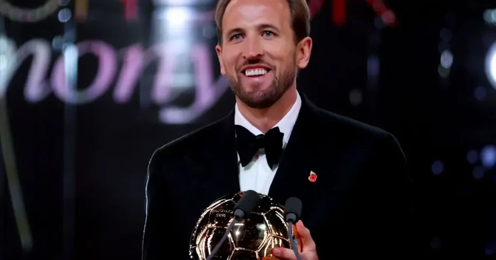 Kane a sărbătorit Balonul de Aur în Londra cu un ceas de 1.000.000 € Kane a sărbătorit Balonul de Aur în Londra cu un ceas de 1.000.000 €
