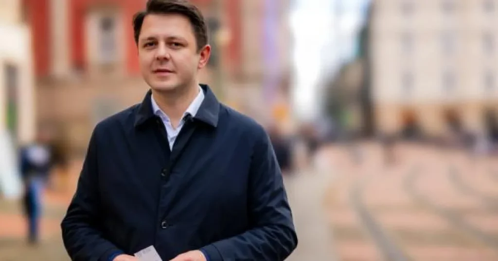 Lanț de magazine ieftine intră în România. Deținut de primul miliardar albanez