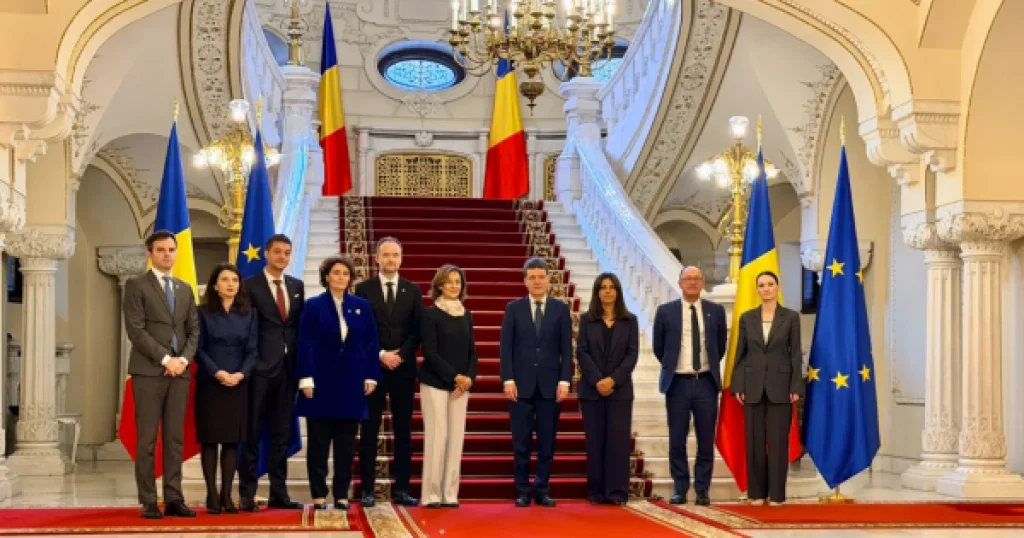 Nicușor Dan: Cea mai mare provocare pentru democrație este comunicarea pe rețele