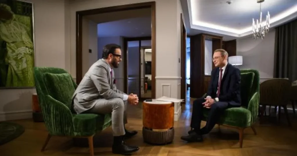 Seceta lasă animalele fără hrană, iar fermierii le vând: furajele se găsesc greu