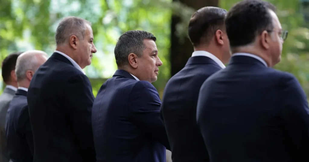 Stenograme ședință PSD: Grindeanu – „cu rachete”, Firea – „doctorat în Nicușor Dan” Stenograme ședință PSD: Grindeanu - „cu rachete”, Firea - „doctorat în Nicușor Dan”