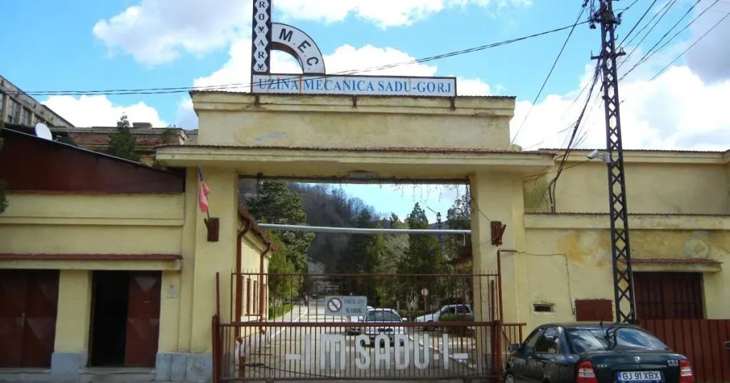 Uzina Sadu: angajații ar putea lucra 4 zile pe săptămână din lipsă de pulbere